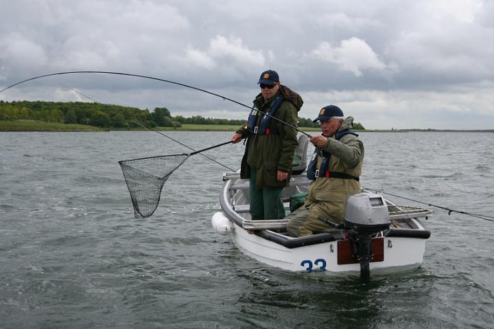 Boat Fishing at Grafham Water by Fishpics (26).jpg